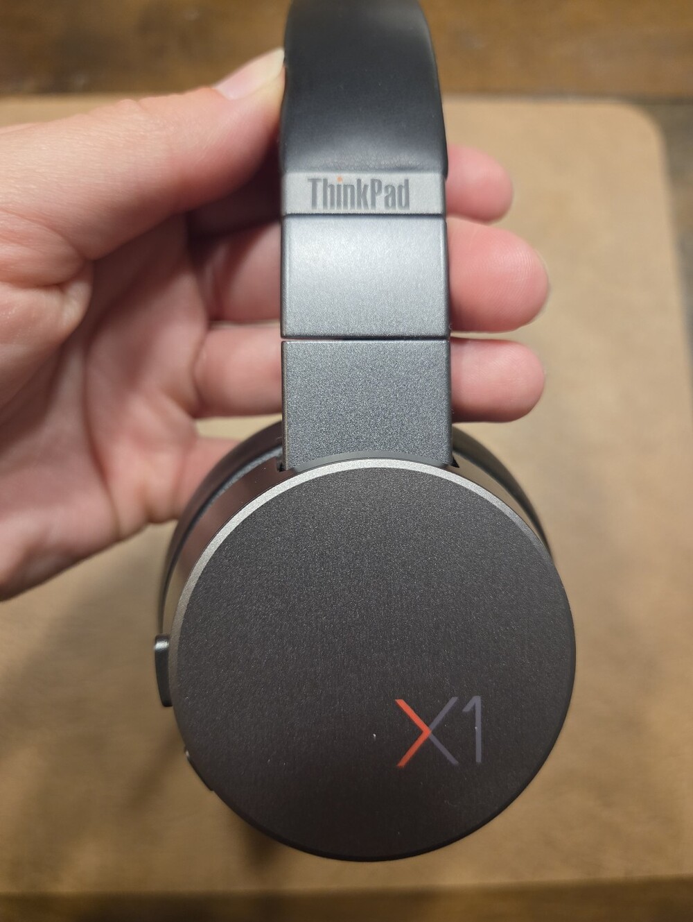 Lenovo ThinkPad X1 Active Noise Cancellation Headphones - Picture 6 of 9